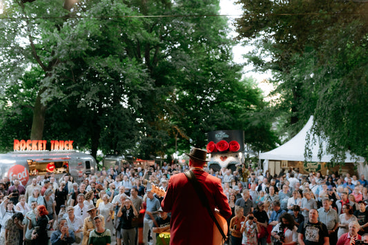 SUMMER JAMBOREE ON THE LAKE